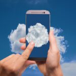 Kelebihan menggunakan cloud storage untuk membagikan file ke orang lain